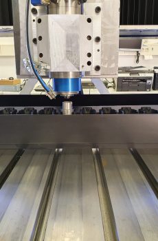 RHOTEC Servo Werkzeugwechsler 9 fach HSK40