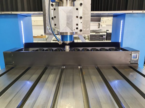 RHOTEC Servo Werkzeugwechsler 9 fach HSK40
