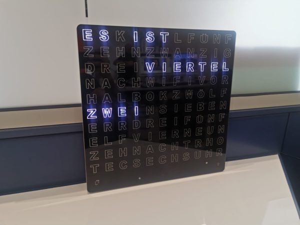 RHOTEC Wordclock 400x400
